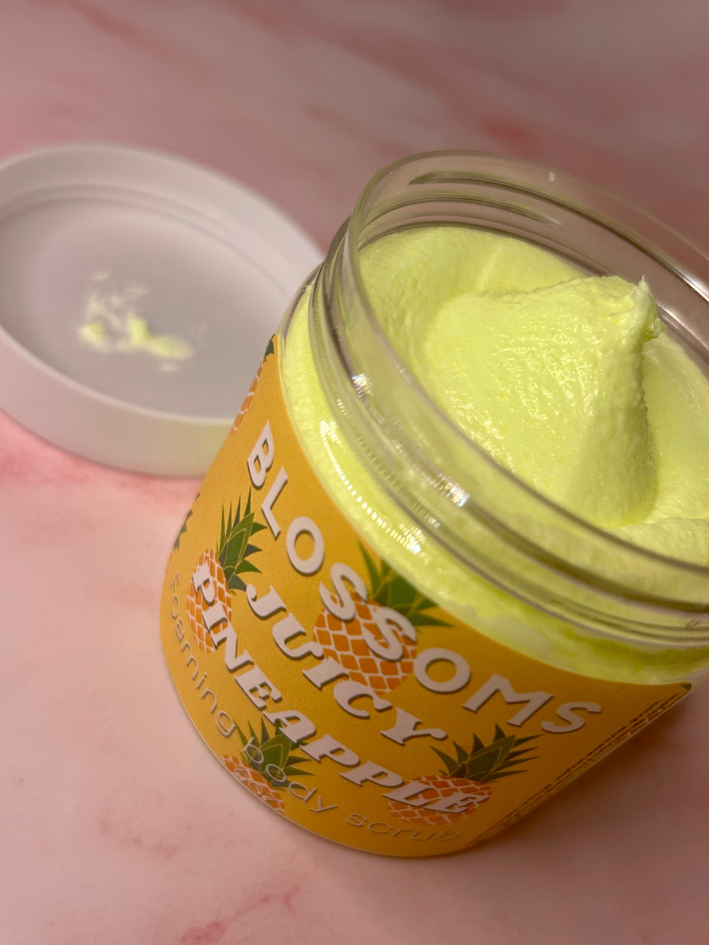 Juicy pineapple foaming body scrub