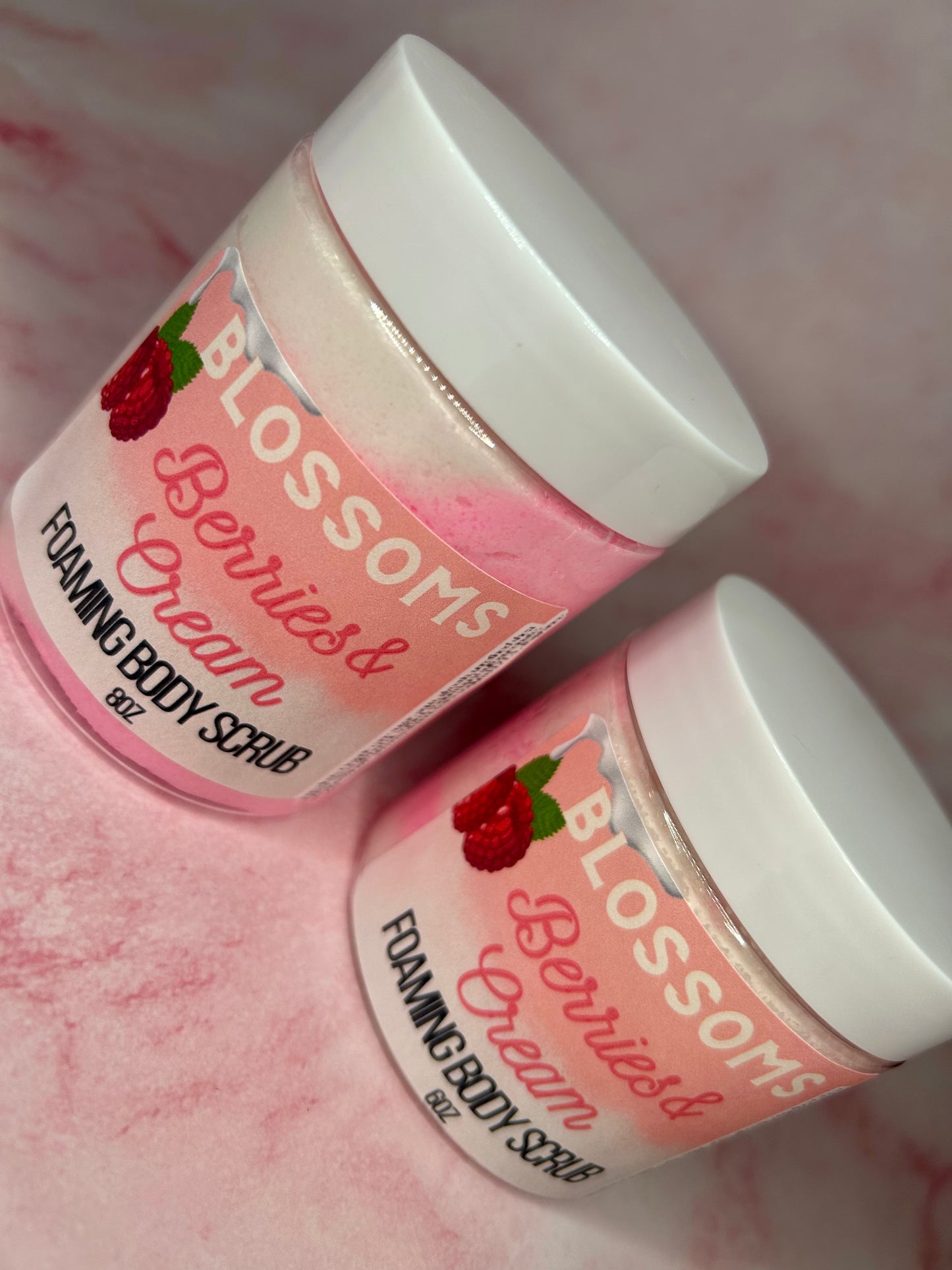 ‘Berries & cream’ foaming body scrub